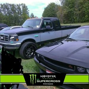 Meet your Posher, Skyler